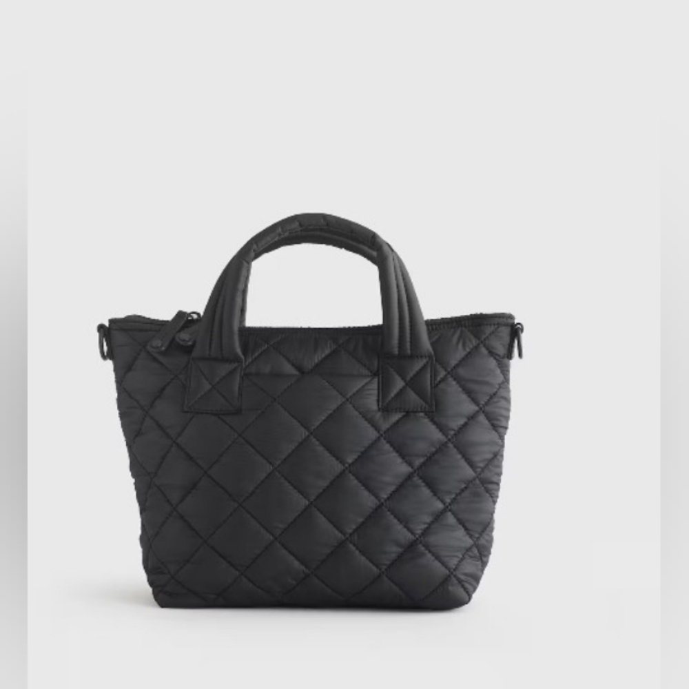 🖤 Quince Quilted HandBag